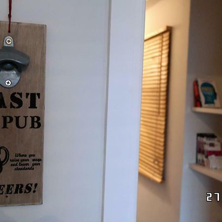 Comfy Apartment With Acropolis View Athens Ngoại thất bức ảnh
