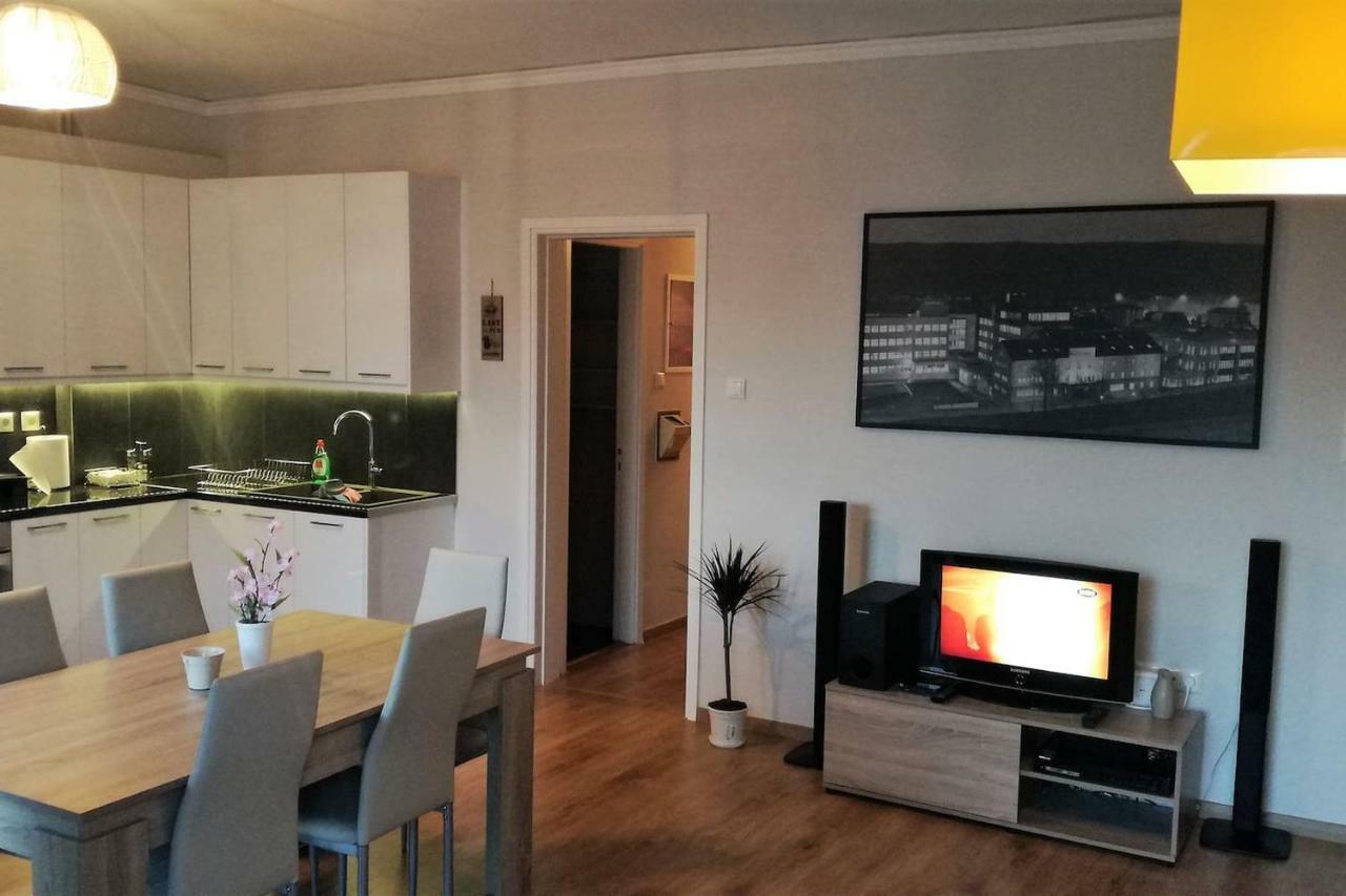 Comfy Apartment With Acropolis View Athens Ngoại thất bức ảnh