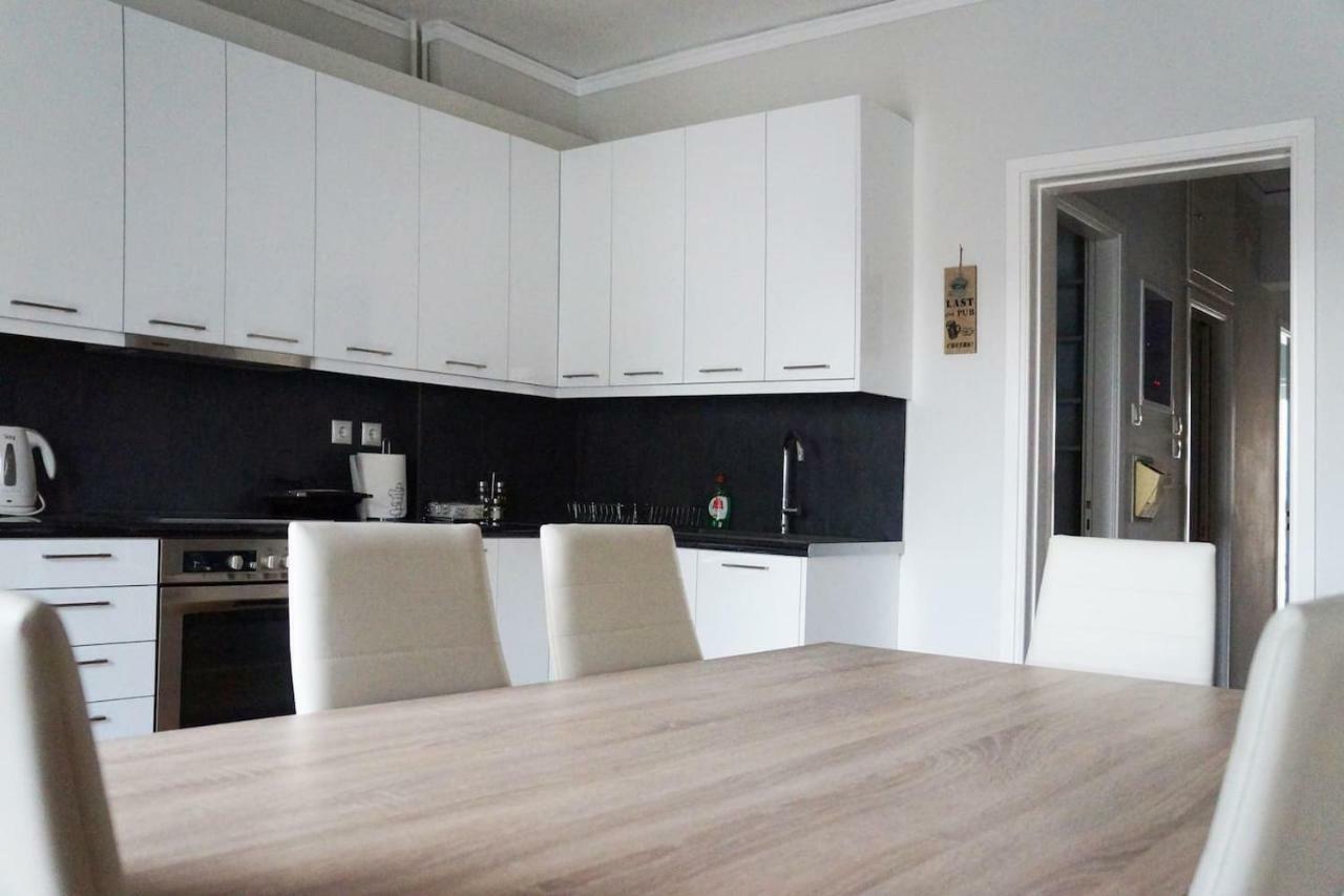Comfy Apartment With Acropolis View Athens Ngoại thất bức ảnh