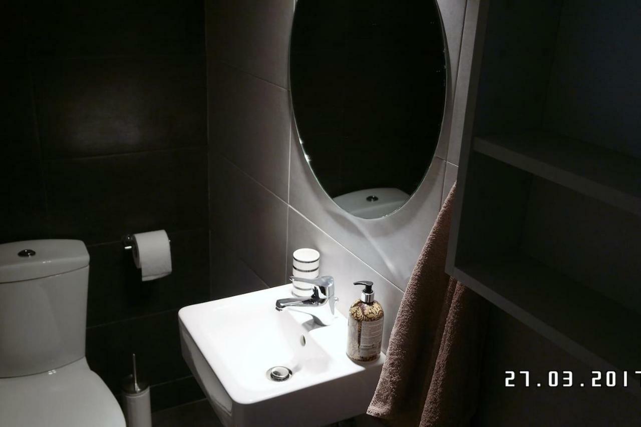 Comfy Apartment With Acropolis View Athens Ngoại thất bức ảnh