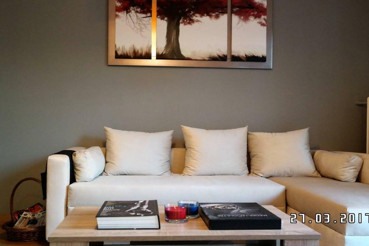 Comfy Apartment With Acropolis View Athens Ngoại thất bức ảnh