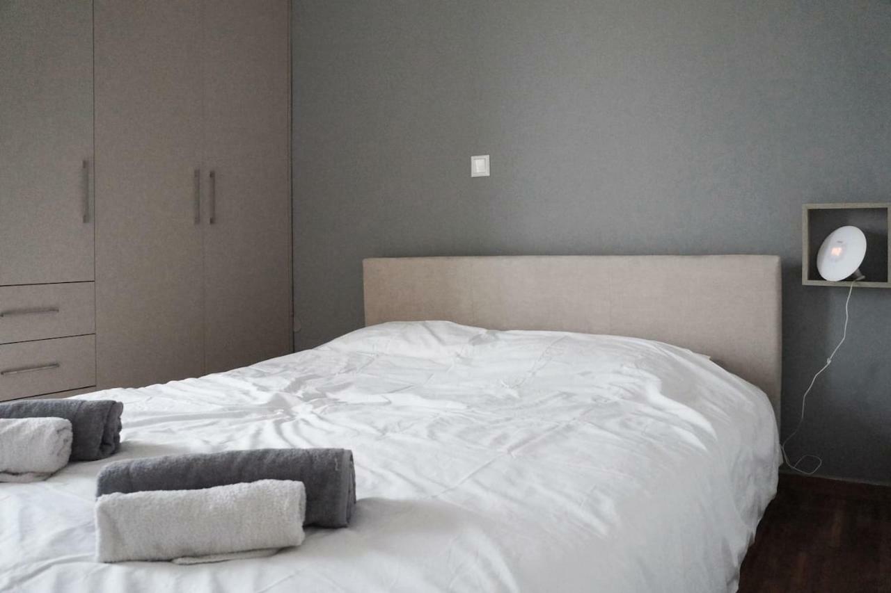 Comfy Apartment With Acropolis View Athens Ngoại thất bức ảnh